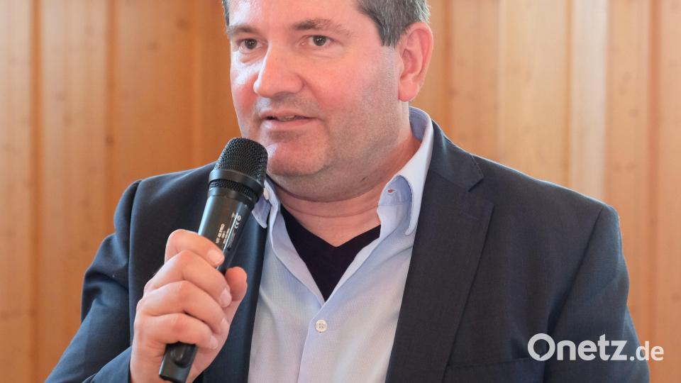 Bürgermeister Alexander Goller bei seiner ersten &quot;Regierungserklärung&quot;. Bild: do