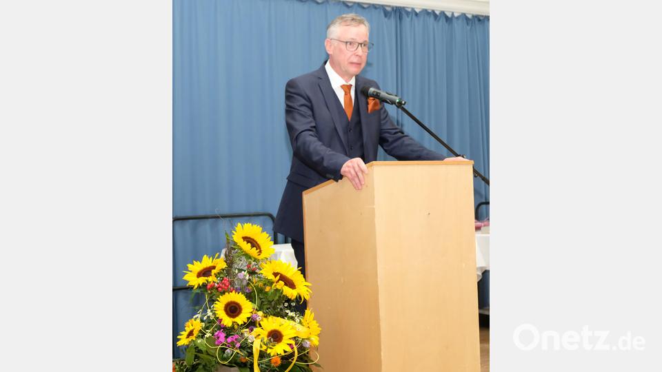 "68 junge Leute waren Hauptdarsteller und Regisseure". Für Schulleiter Harald Olschner ein filmreifer Abi-Jahrgang Bild: do