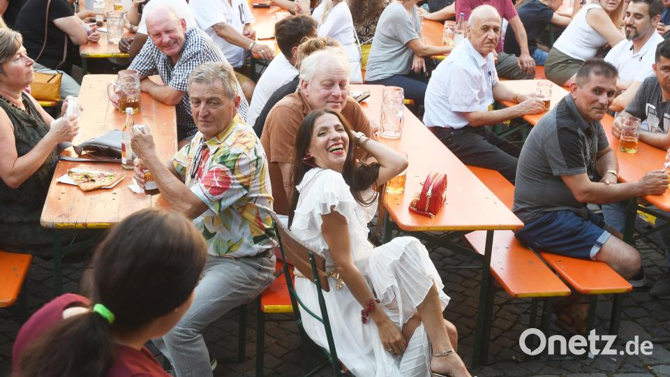 Endlich wieder Musik und Party: Das Bürgerfest in Weiden 2022. Bild: Gabi Schönberger