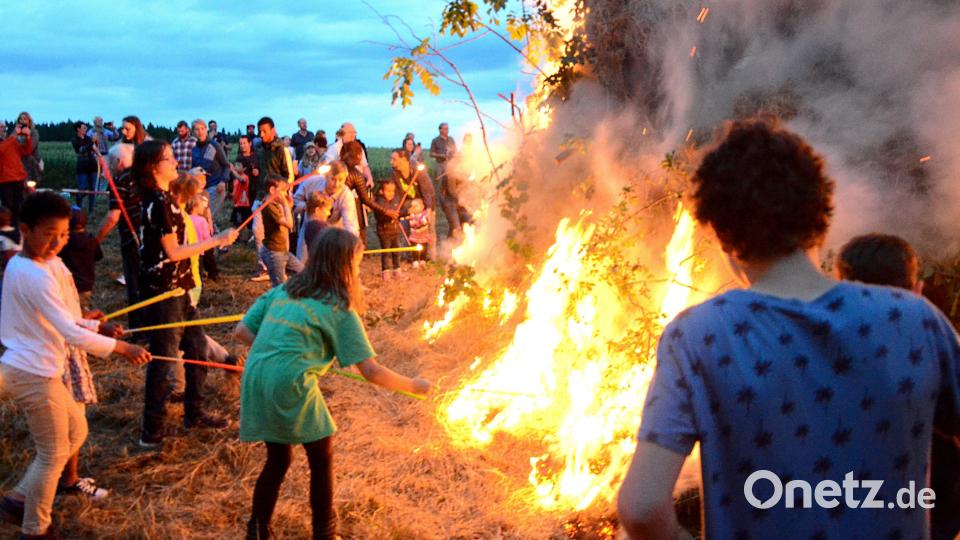 Johannisfeuer der KAB Weiden-Ost. Bild: Kunz