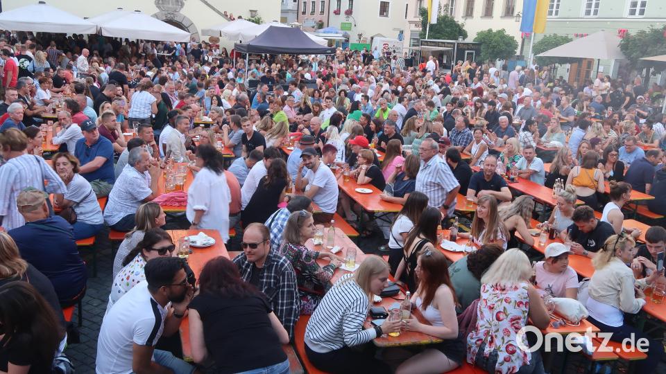 &quot;Warm up&quot;-Party mit &quot;Austria 7&quot;. Bild: Kunz