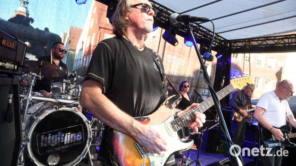 Endlich wieder Musik und Party: Das Bürgerfest in Weiden 2022. Bild: Gabi Schönberger