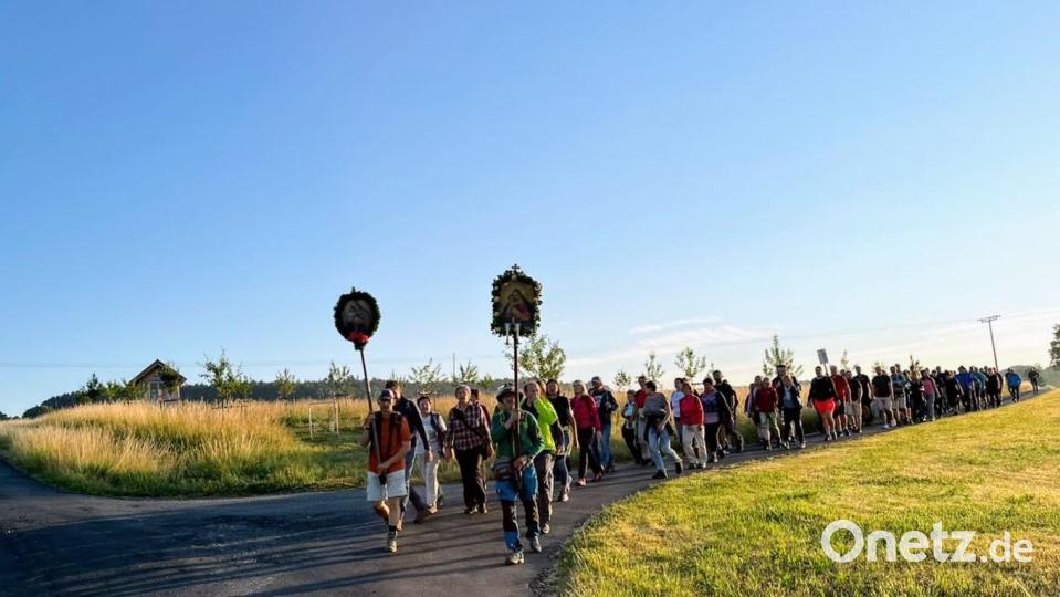 In Steiningloh führt der Weg an der neuen Norbert-Kapelle vorbei. Bild: fdl