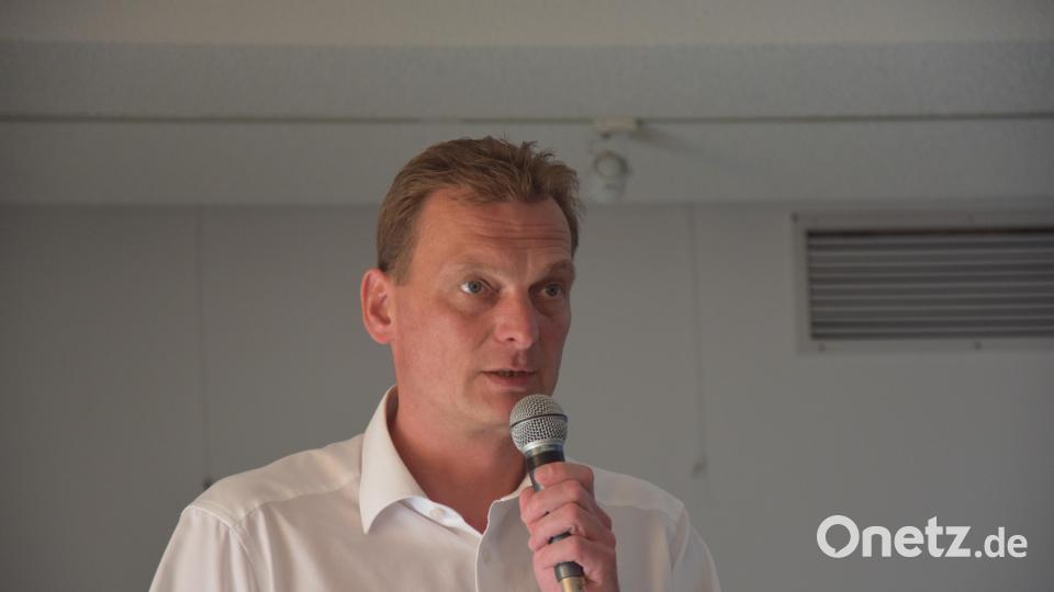 &quot;Zukunftsprojekt wird das ‚Urbane Gebiet‘ Sauernlohe. Hierfür gibt es bereits 51 Gewerbe- und 128 Wohnheimbauinteressenten.&quot;  (Bürgermeister Ernst Schickedanz) Bild: fz