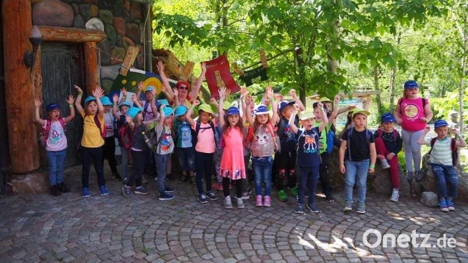 Die Abschlussfahrt führte die Vorschulkinder des Kinderhauses Mobile nach Plohn in den Freizeitpark. Bild: Gemeinde Kulmain, Günter Kopp/exb