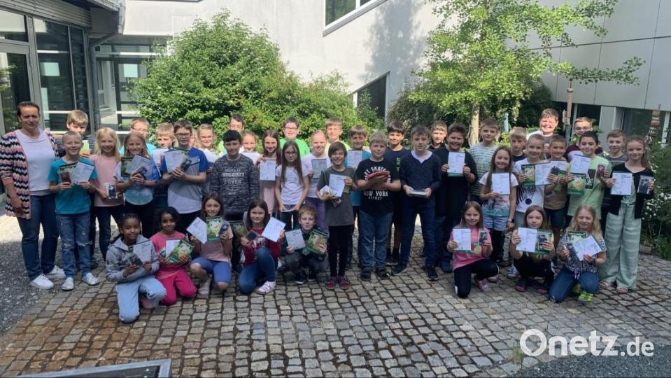 Die Känguru-Gruppe der Grundschule Mitterteich. Bild: Gabriele Stock/exb