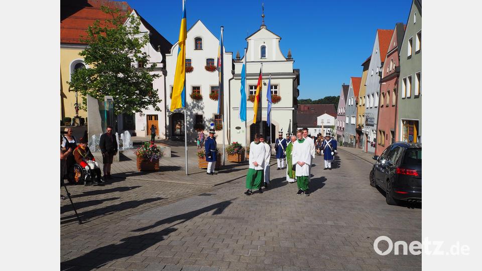 Kirchenzug Bild: krb