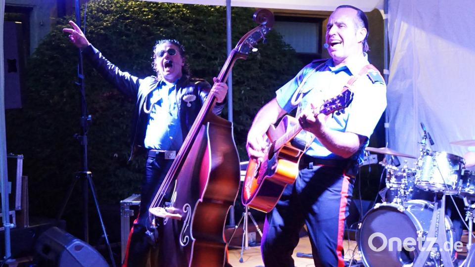 „Die Rossinis“ sorgten für musikalische Unterhaltung und eine volle Tanzfläche. Bild: TSV Reuth/exb