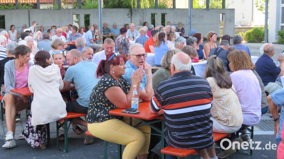 In den Süden der USA entführten die Dixie Dogs die Gäste bei der Serenade Bild: adj