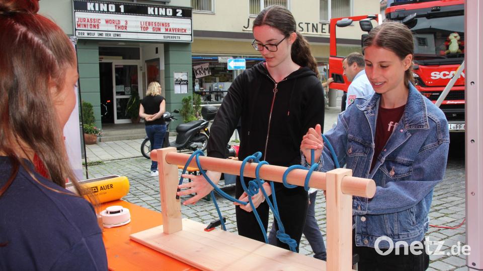 Hier werden &quot;Knoten und Bunde&quot; geübt. Bild: frd