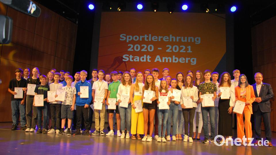 Die geehrten Einzelsportler auf einen Blick. Bild: gsp