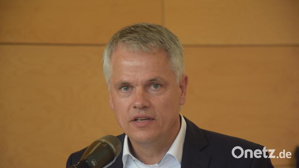 &quot;Die Baumaßnahme war eine große Belastung für den Schulbetrieb, die vom Lehrerkollegium und den Schülern gemeistert wurde.&quot; (Bürgermeister Thomas Meiler) Bild: fz