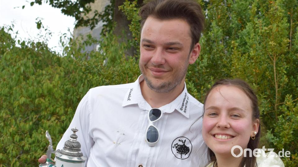 Das neue Oberkirwapaar: Carina Haag und Daniel Ball. Bild: Gerhard Dörfler