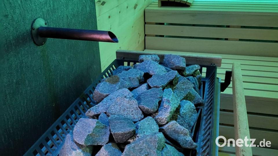 Nach der Jahresinspektion im Sibyllenbad unter anderem neu die Zirbelsauna im Untergeschoss des Wellnessbereiches mit automatischem Aufguss und mehr Sitzfläche. Bild: Kurmittelhaus Sibyllenbad/exb