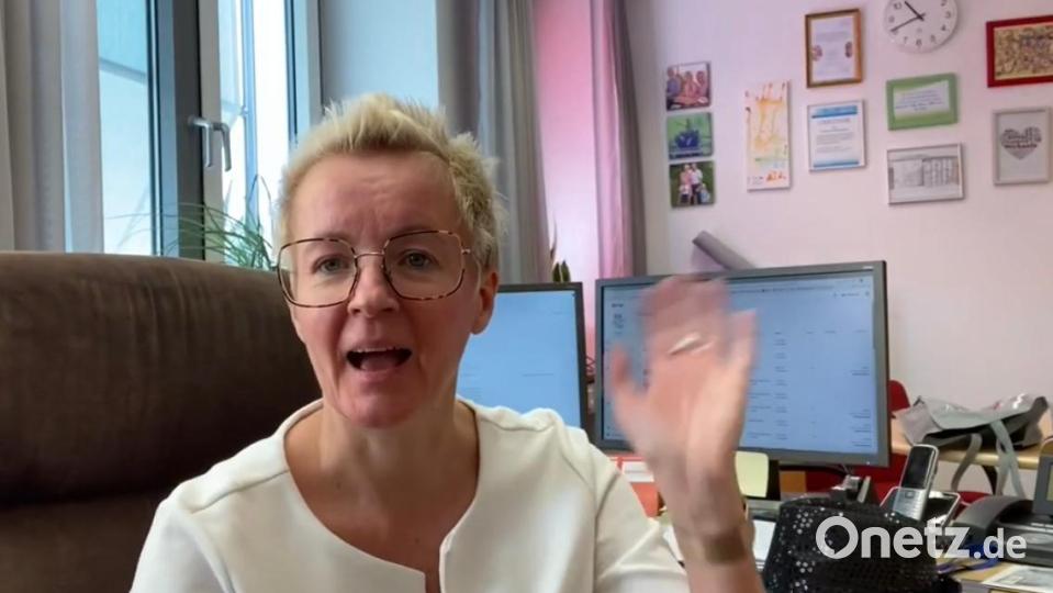 Ein Ausschnitt aus einem der wöchentlichen Videogrüße der Schulleiterin Bild: Grundschule Schnaittenbach/exb