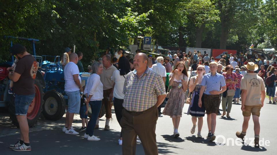 Großer Anziehungspunkt war das 8. Konnersreuther Bulldogtreffen. Bild: jr