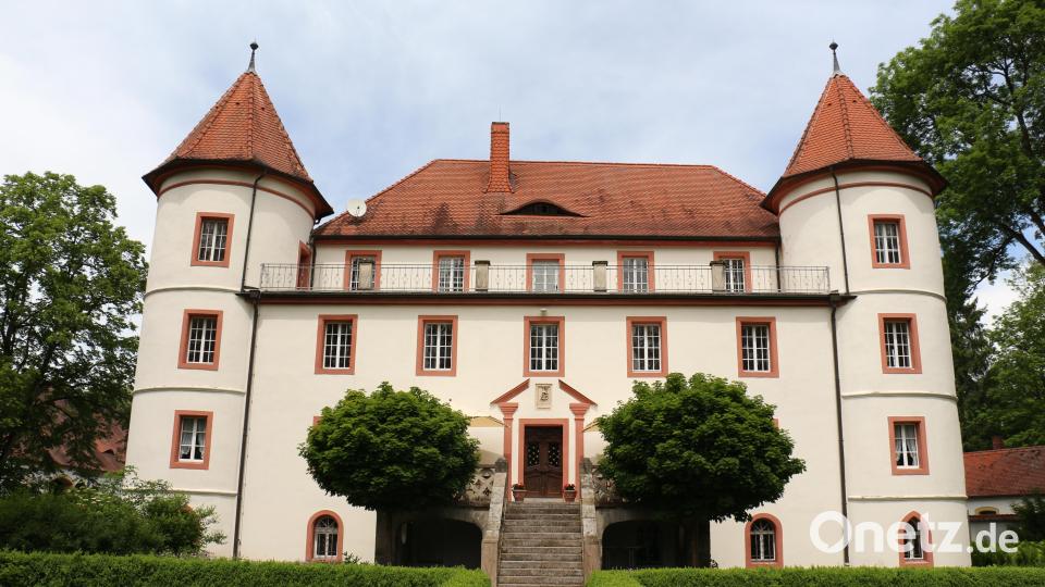 Das Schloss Wolframshof bildet die herrlliche Kulisse für mehrere Konzerte zum Jubiläum des Kulturtreffs Kastl. Archivbild: rpp