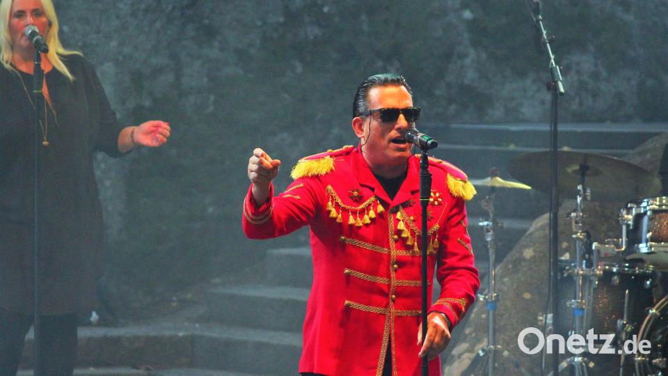 Hans-Peter Gill präsentierte sich auf der Luisenburg überzeugend als Falco. Bild: stg