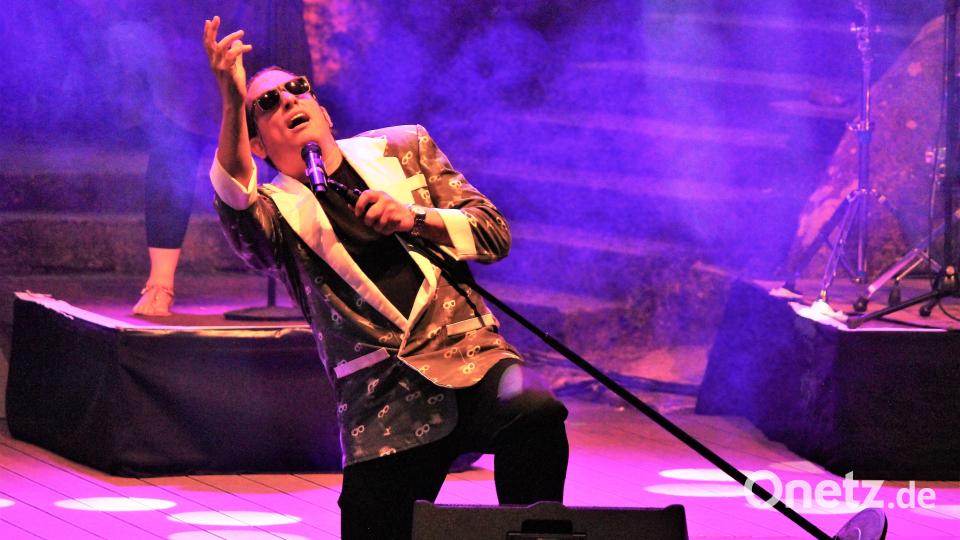 Hans-Peter Gill präsentierte sich auf der Luisenburg überzeugend als Falco. Bild: stg