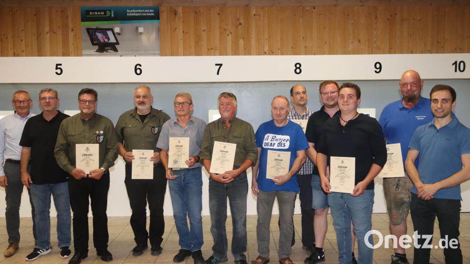 Die Mannschaftsvertreter bei der Marktmeisterschaft. Bild: Rabenhofer, Michael [mrr]