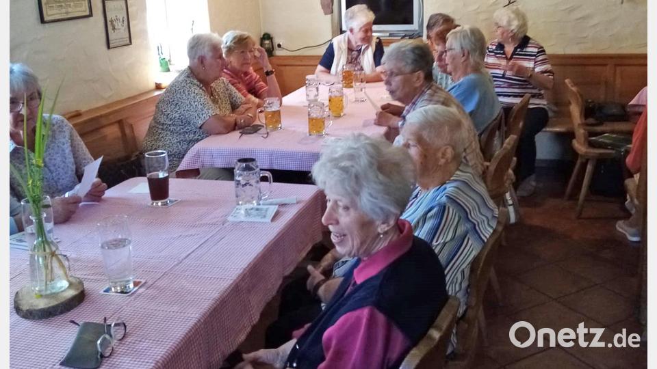 Die Teilnehmer des Treffens der Seniorenrunde &quot;Frohsinn&quot; Reuth. Bild: Christa Böhm/exb