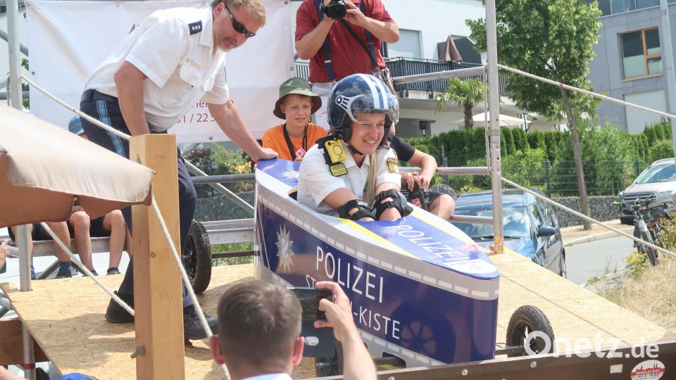 Die Polizei gibt Vollgas. Bild: Kunz