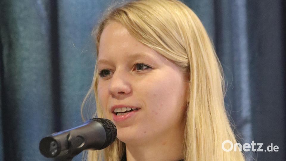 Auf eine Fantasiereise entführte Studienreferentin Stefanie Bockwinkel die Zuhörer. Bild: mfh