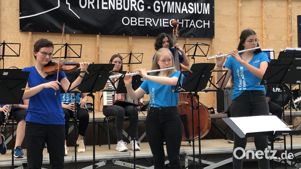 Sommerkonzert des Ortenburg-Gymnasiums Oberviechtach Bild: Monika Steffens/exb