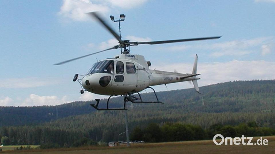Der Hubschrauber im Landeanflug. Bild: ld