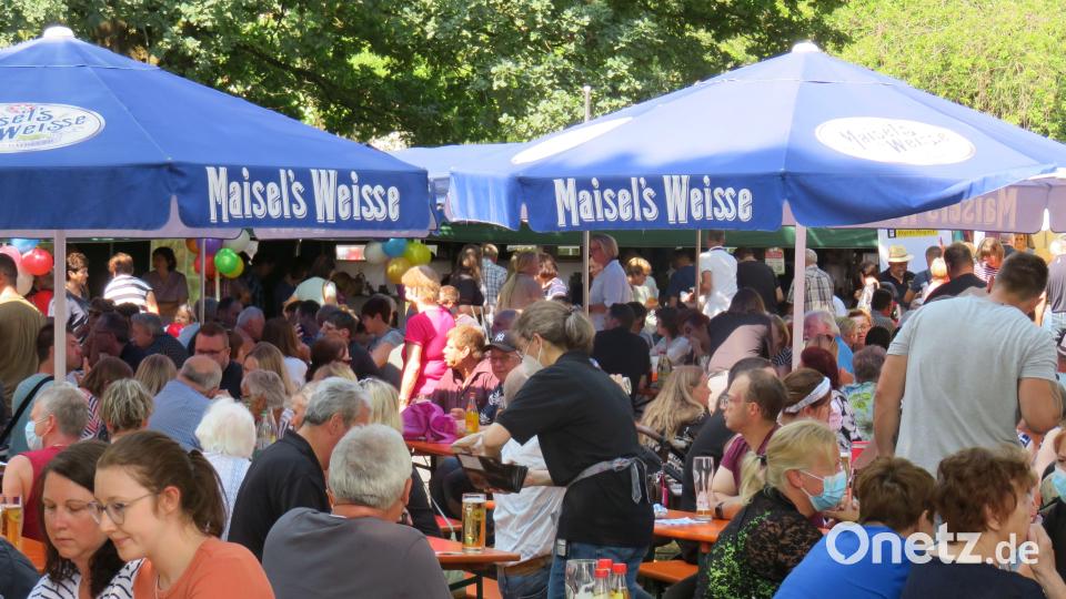 Rund 2000 Menschen mit und ohne Behinderung feierten auf dem Regens Wagner Sommerfest in Michelfeld. Bild: Regens Wagner Michelfeld/ Matthias Flierl/exb