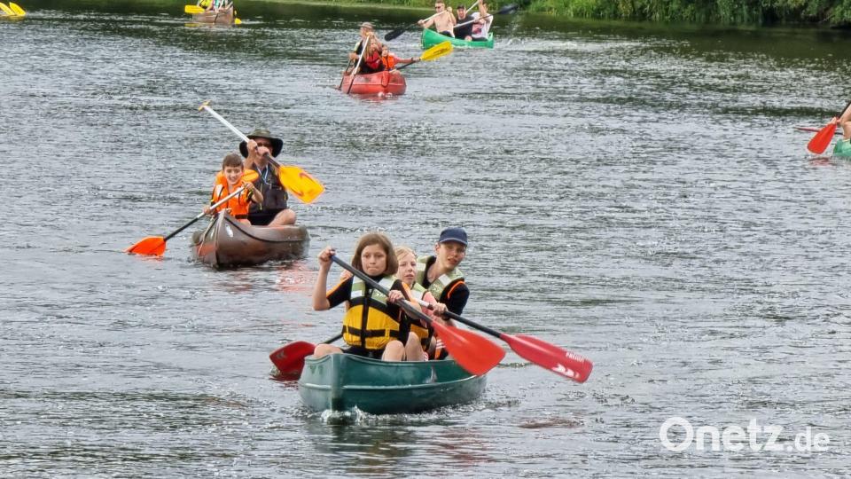 Eröffnung des Ferienprogramms des Stadtjugendringes Weiden mit einer Kanufahrt auf der Naab Bild: Hans-Jürgen Rudnik/exb