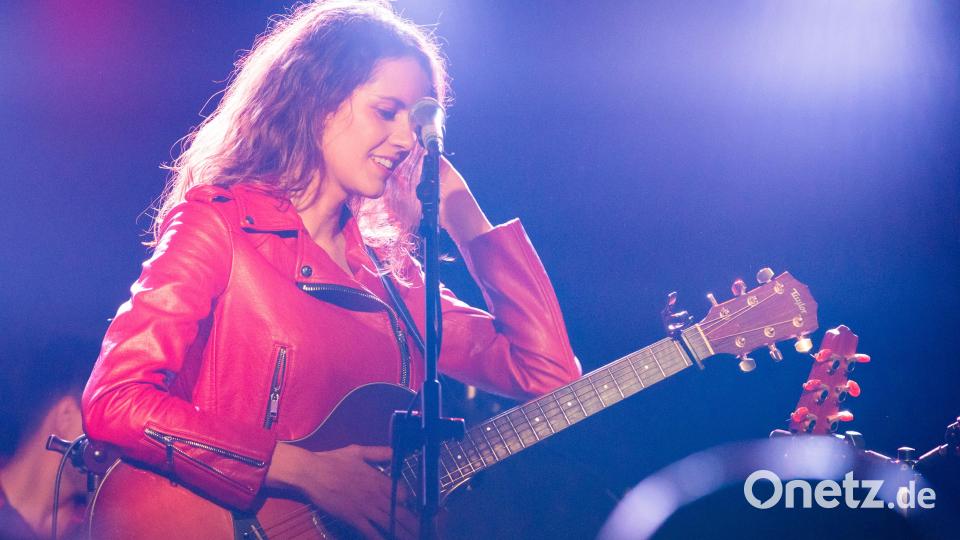 Sängerin Sherri Anne steht Toby Mayerl zufolge kurz vor dem großen Durchbruch. Mit ihrer Band Sister Speak macht sie einen Stopp beim Sommer-in-der-Stadt-Festival in Amberg. Bild: Will Stockwell/exb