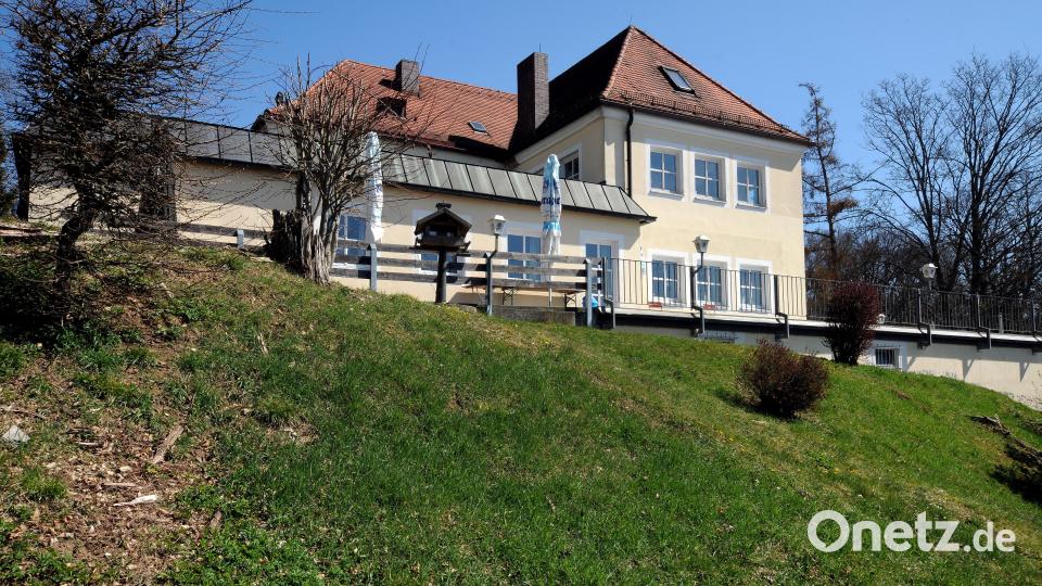 In den nächsten Tagen will die CSU mit Architekt und Investor das weitere Vorgehen bei der Bergwirtschaft in Amberg besprechen. Bild: Stephan Huber