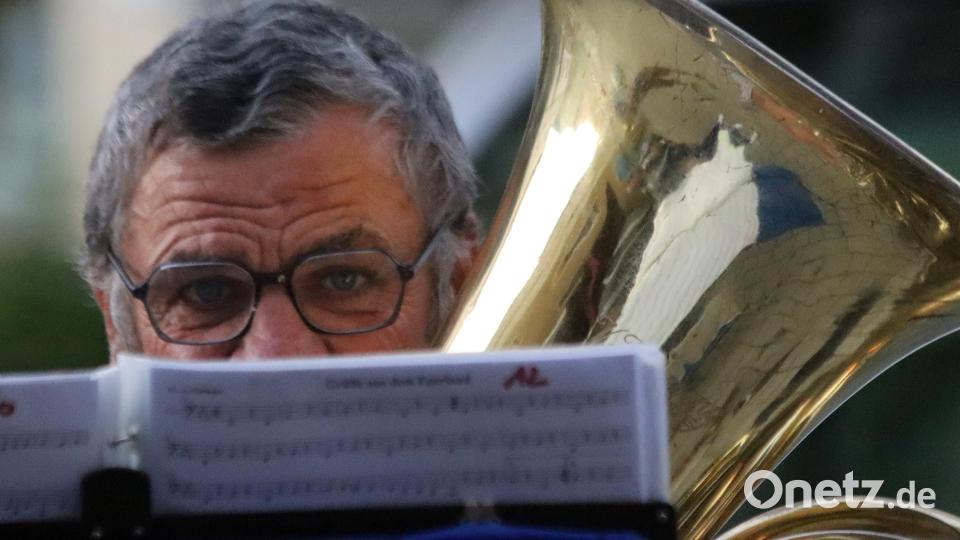 Impression vom Ensemble S´Vils Blech, das beim Gasthof Sperber spielte. Bild: mfh
