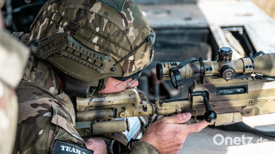 Ein slowenischer Soldat ist schussbereit. Bild: Staff Sgt. Dana M Clarke