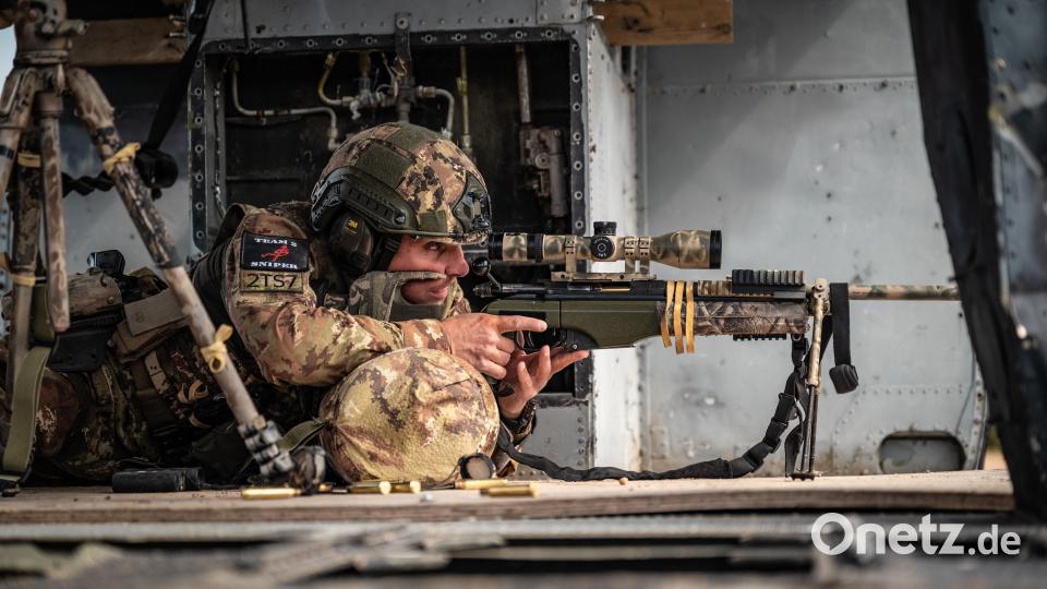 Ein italienischer Soldat bei der "European Best Sniper Team Competition" in Hohenfels. Bild: Staff Sgt. Dana M Clarke