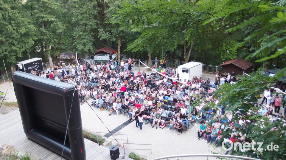 Der Schönberg ist voll mit Kinofans Bild: Stadt Grafenwöhr/exb