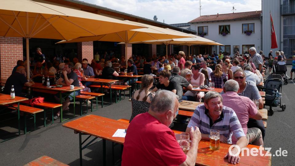 Zahlreiche Besucher kamen am vergangenen Sonntag zum Feuerwehrfest an die Bahnhofstraße. Bild: flm
