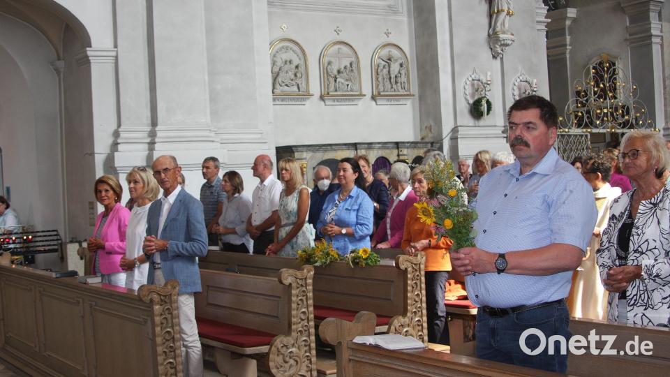 Gläubige aus Nah und Fern feierten mit der Pfarrei &quot;Maria Hilf&quot; Fuchmühl das Kirchenpatrozinium am Hochfest Mariä Himmelfahrt. Bild: wro