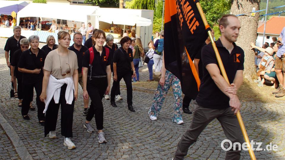 Die Kolpingfamilie Schönsee nahm am Festgottesdienst, den der KF-Diözesanpräses zelebrierte, teil. Bild: mmj