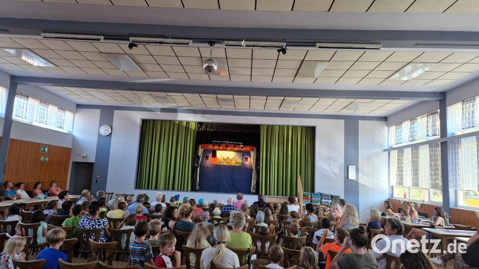 Kasperltheater im Naabtalhaus in Oberwildenau Bild: Julia Bayer/exb