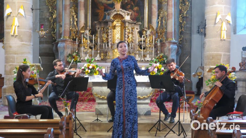 Die Arien von turkmenischen Komponisten lagen der lyrischen Sopranistin Okdirova Leyli besonders gut. Bild: jzk