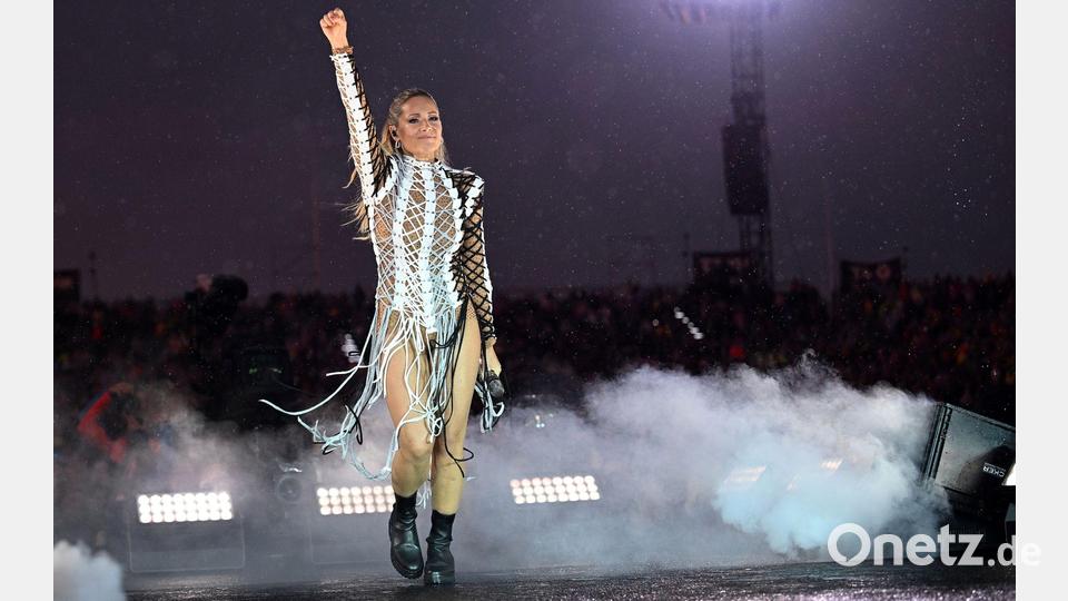 Neben ihrem Mega-Hit „Atemlos“ performte die Sängerin Songs von ihrem neuesten Album „Rausch“. Bild: Angelika Warmuth/dpa