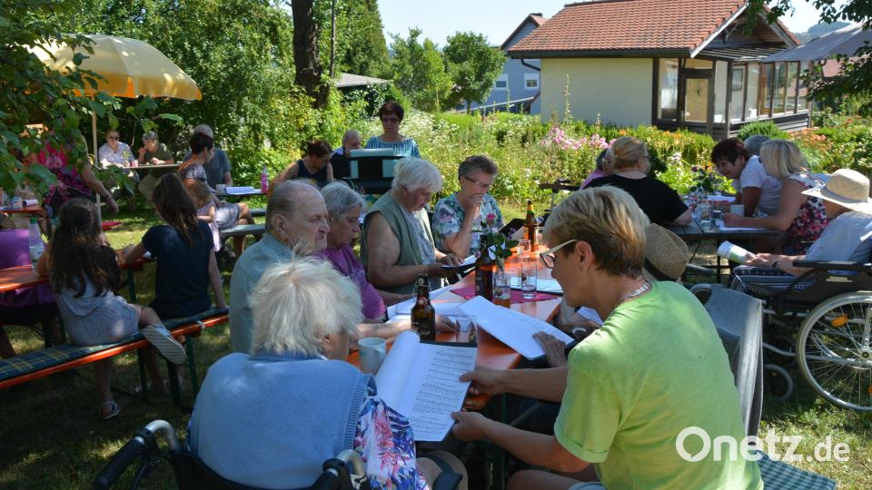 Gut besucht waren früher die Singnachmittage im Resl-Garten, wie hier im Sommer 2019 Archivbild: jr