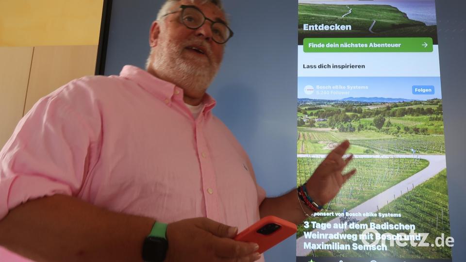 Leute, die am Computer oder Handy fit werden möchten, können den Kurs bei Peter Klein besuchen. Bild: Kunz