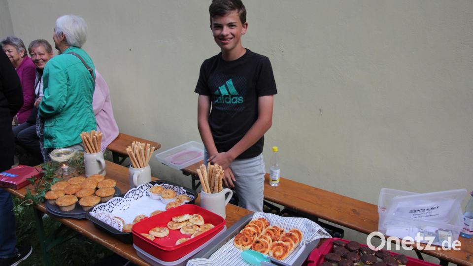 Selbst gebackene Leckereien warteten auf die Besucher. Bild: kro