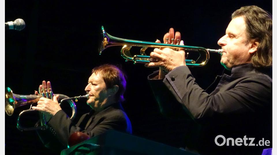 Das Faible von Hans-Jürgen Buchner (links) gehört unverkennbar den Blasinstrumenten. Bild: Wolfgang Houschka
