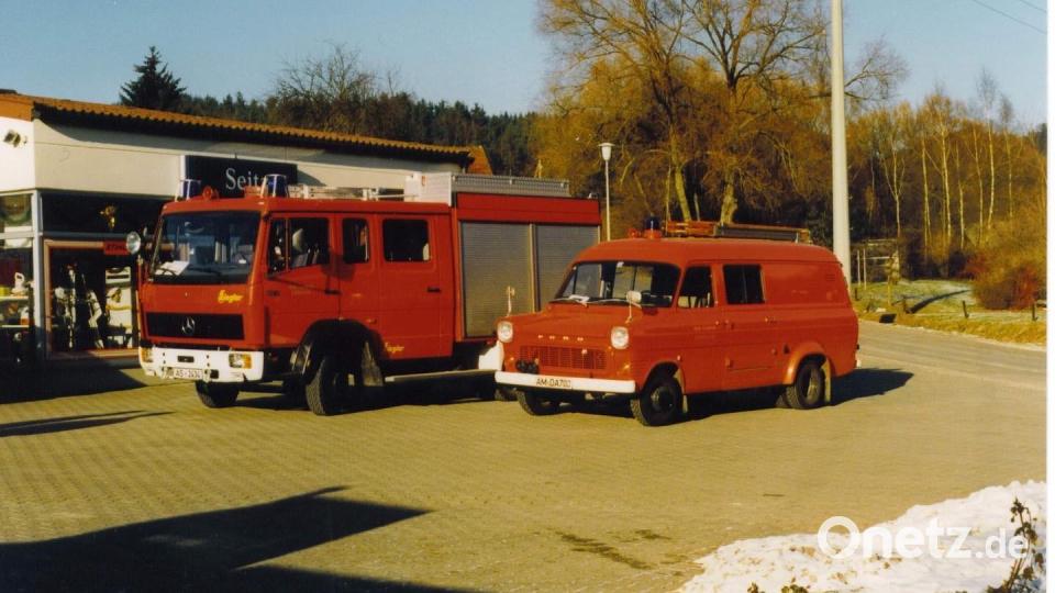 Das letzte gemeinsame Foto bei der Ankunft des neuen Löschgruppenfahrzeuges LF 8/6 im Jahr 1995. Archivbild: Feuerwehr Eschenfelden/exb