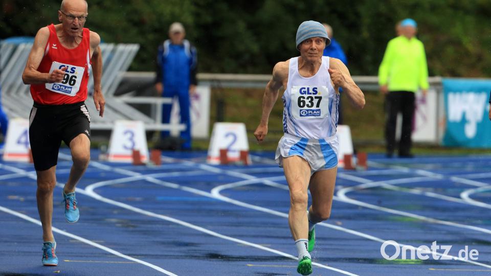 Karl Schmid beim 100-Meter-Lauf in Erding. Bild: Kiefner