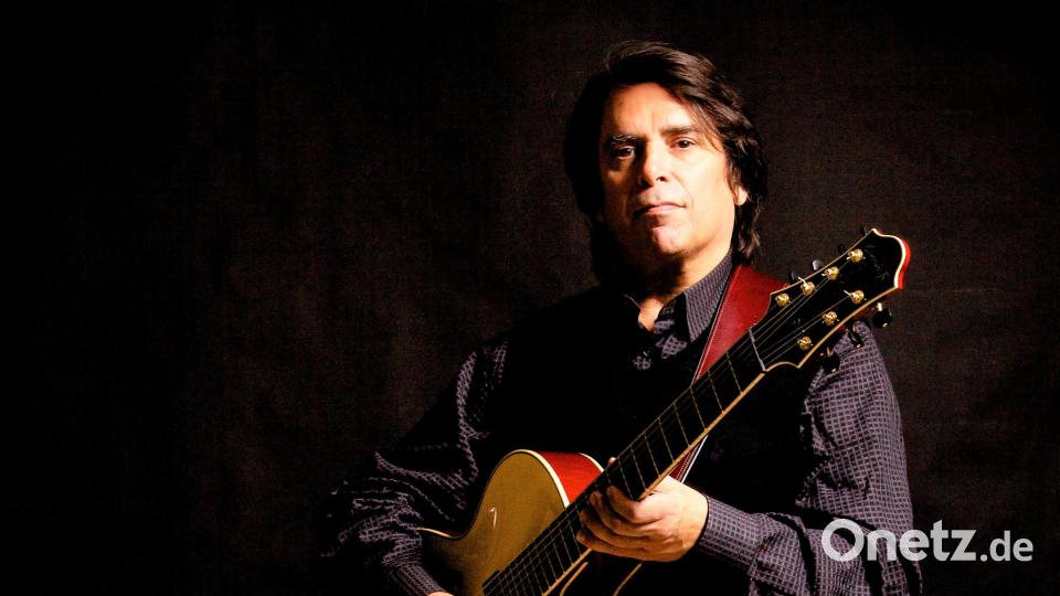 Howard Alden begibt sich mit dem Stephan Holstein Quartett auf die Spuren von Louis Armstrong Bild: Joseph Boggess/hfz